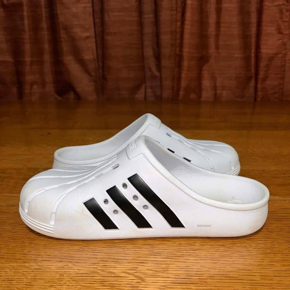 ADIDAS ADILETTE CLOG SLIDES White/Black 3 Stripes Shoes Men Sz 7 Women sz 9